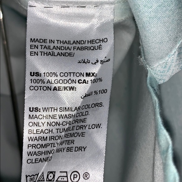 CHICOS Watercolor Print No Iron Pocket Button Top - Picture 7 of 9